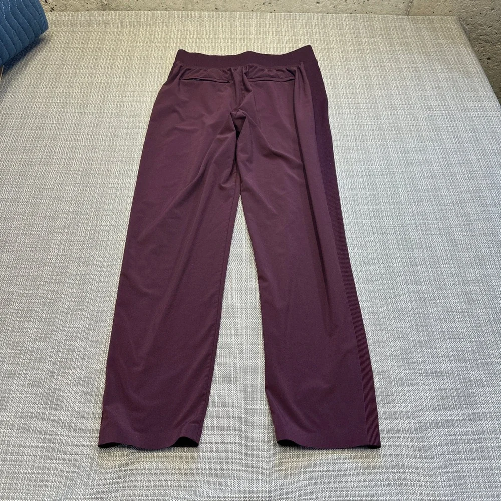 Athleta Bliss Joggers Pants Womens size 2 Plum‎ Purple Athleisure Lounge Comfort
